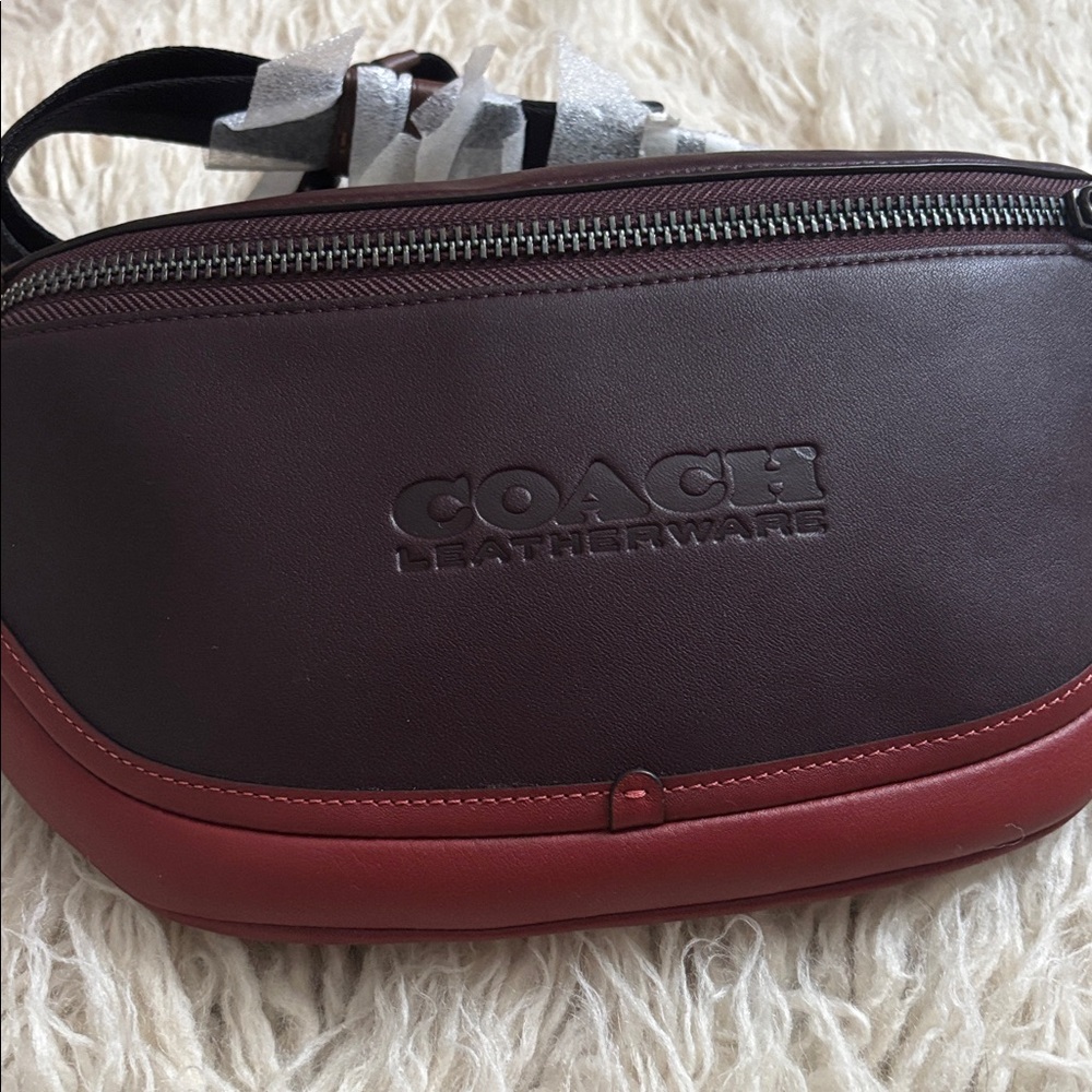 Coach Men's Burgundy and Red Leather Belt Bag - Picture 3 of 10